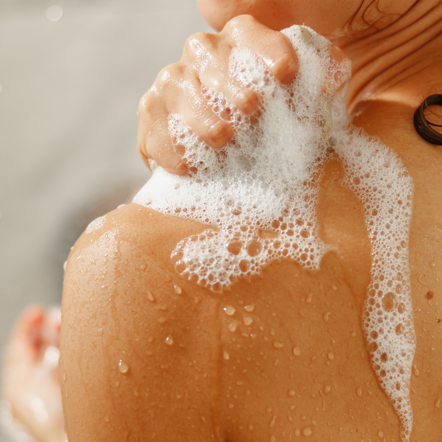 Brightening Honey & Vitamin C Body Wash Liter