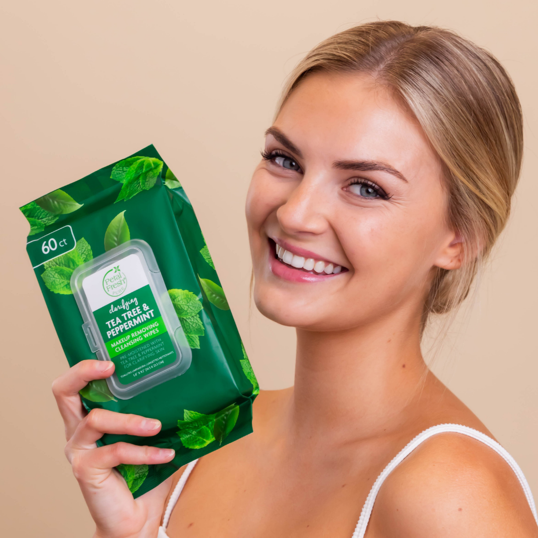 Clarifying Tea Tree & Peppermint Makeup Removing Cleansing Wipes