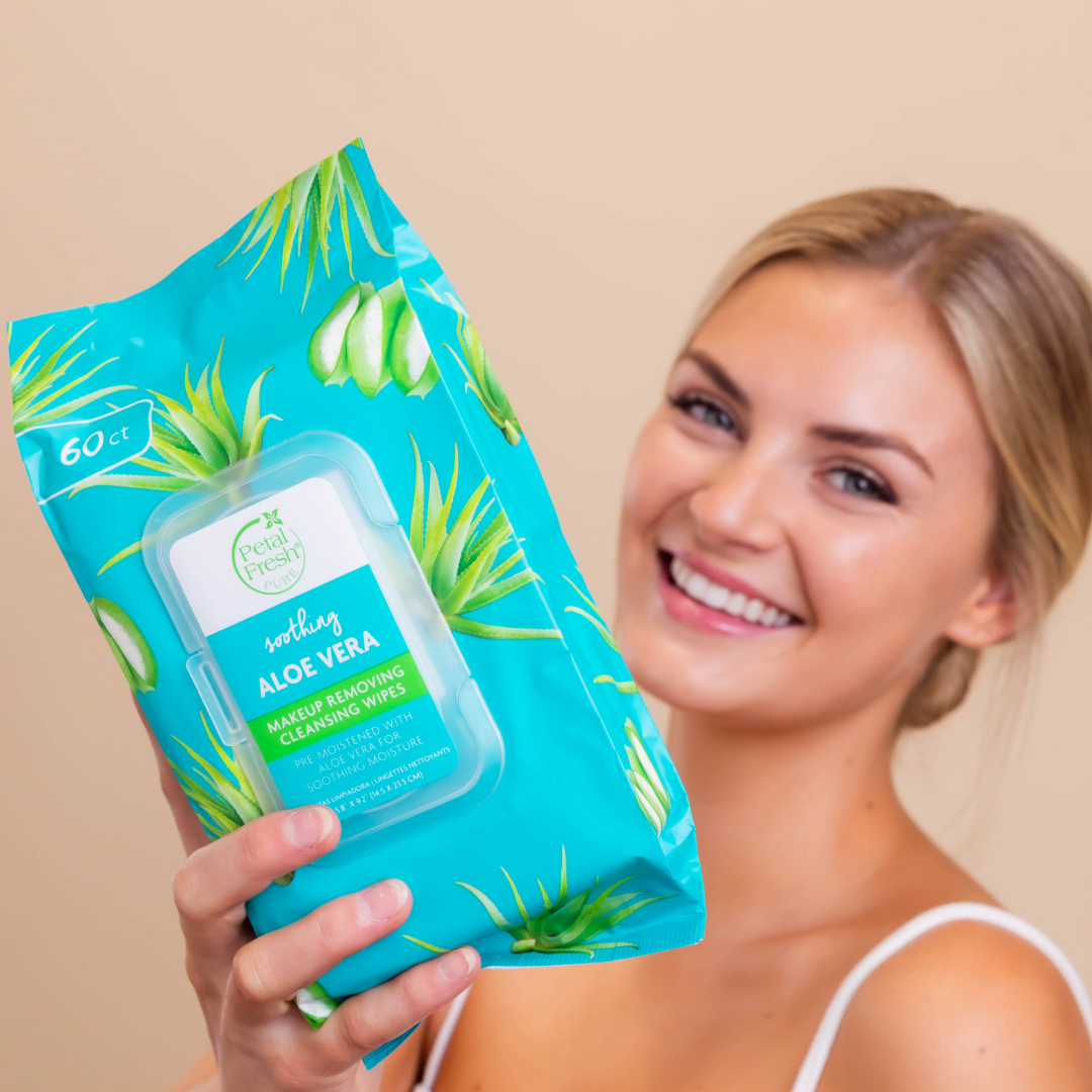 Soothing Aloe Vera Makeup Removing Cleansing Wipes